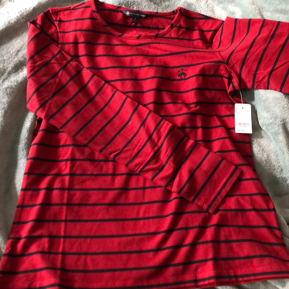 Brooks Brothers women’s navy/red boatneck LS shirt